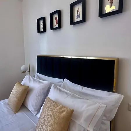 Eccelsobarese Boutique - Station Area 4* Bari