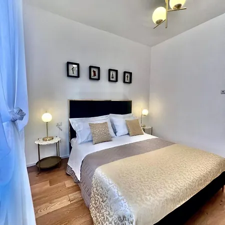 Vendégház Eccelsobarese Boutique - Station Area