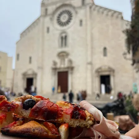 Eccelsobarese Boutique - Station Area